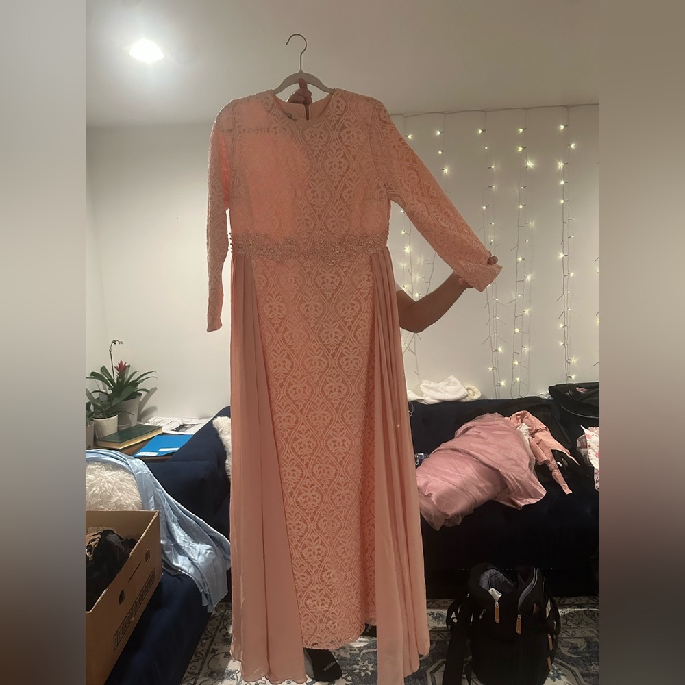 Pink dress
